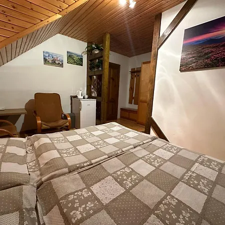 Farkys Guest house *