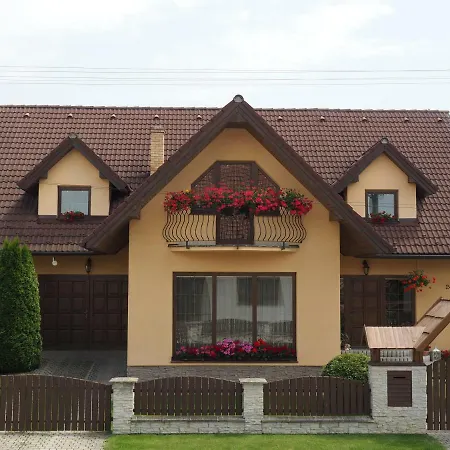 Farkys Guest house *